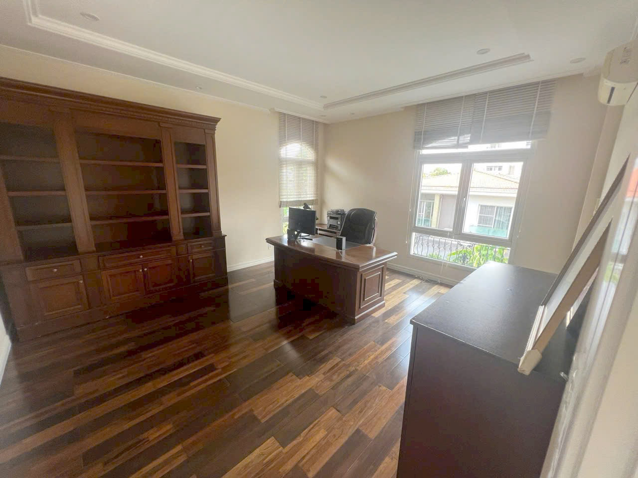 Cho Thuê Biệt Thự Góc 2MT Lam Thiên Lục Địa Mỹ Tú 2, Phú Mỹ Hưng